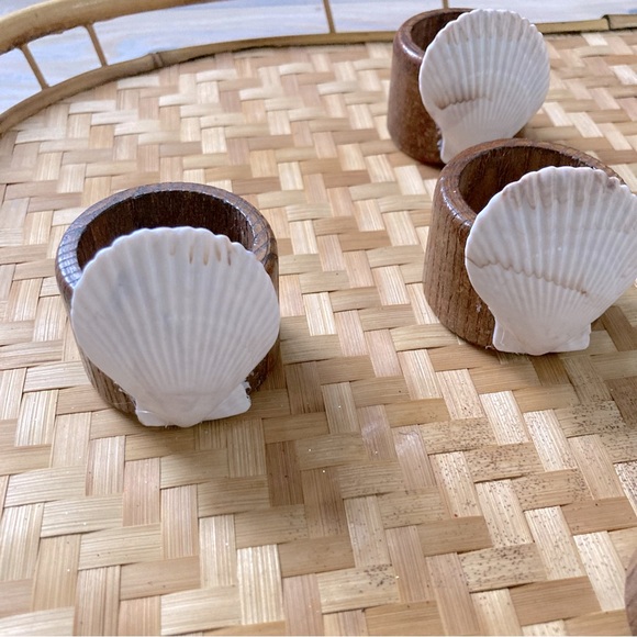 NAPKIN RINGS Wood Nautical Seashell Beach Ocean 1.5 inch Diameter Set of 8 - Picture 3 of 8